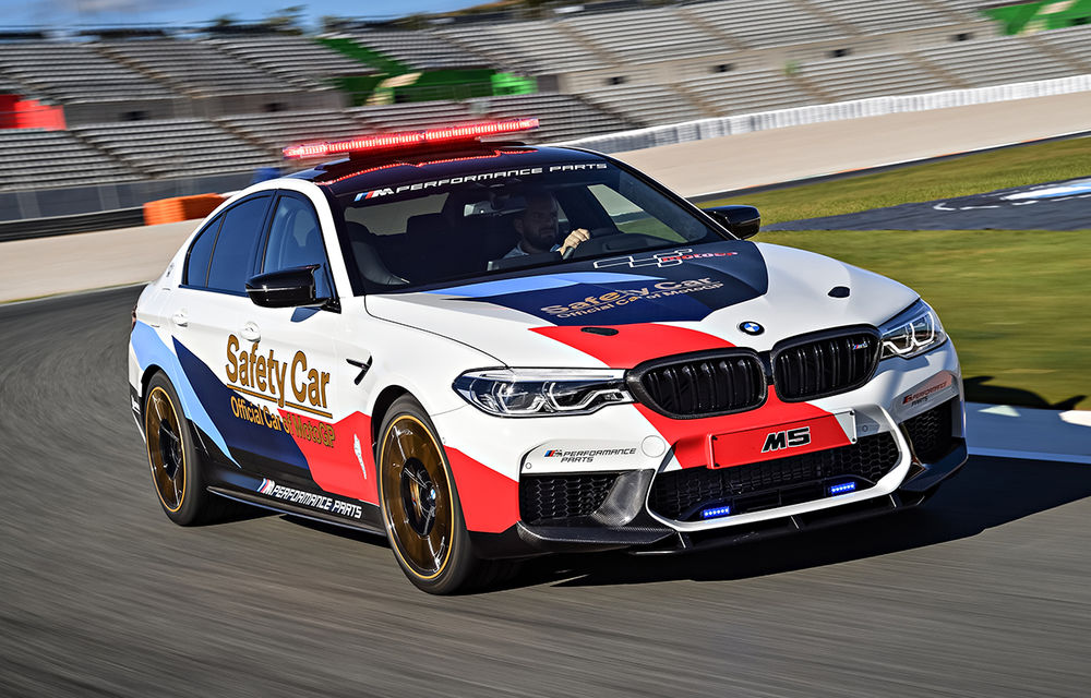 600 de cai în slujba siguranței: noul BMW M5 va fi Safety car în noul sezon Moto GP - Poza 1