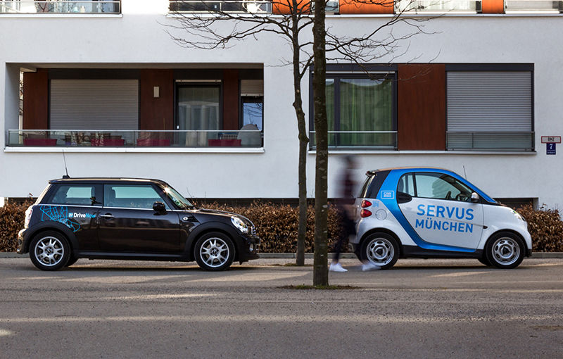 Colaborare istorică: Grupul BMW și Daimler pun la comun serviciile de încărcare electrice, info parcări, car sharing, car hailing și închirieri auto - Poza 1