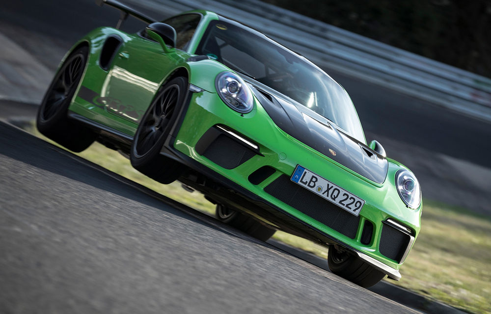 Performanță pe Iadul Verde: Porsche 911 GT3 RS facelift a parcurs circuitul de la Nurburgring în mai puțin de 7 minute - Poza 4