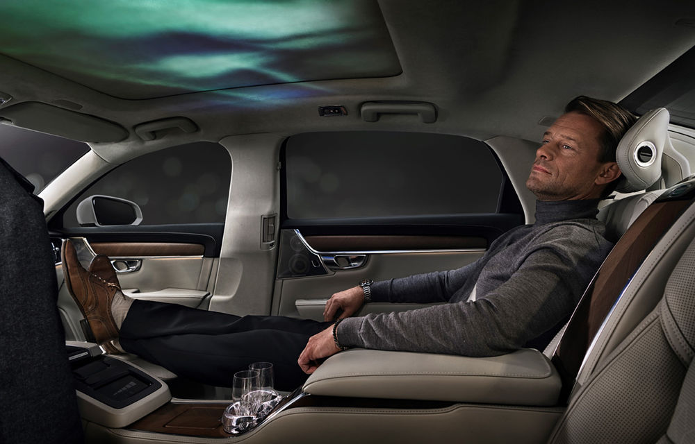 Volvo S90 Ambience: concept de ambianță interioară care combină elemente vizuale, sunete și parfumuri pentru confortul pasagerilor - Poza 1