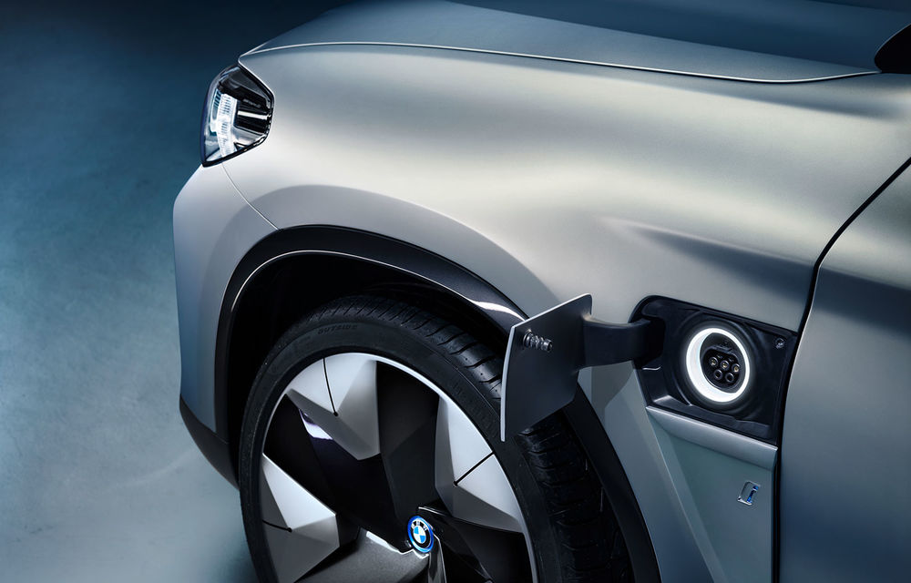 BMW iX3 Concept: 270 CP și autonomie de 400 de kilometri pentru SUV-ul electric care se va lansa în versiune de serie în 2020 - Poza 15