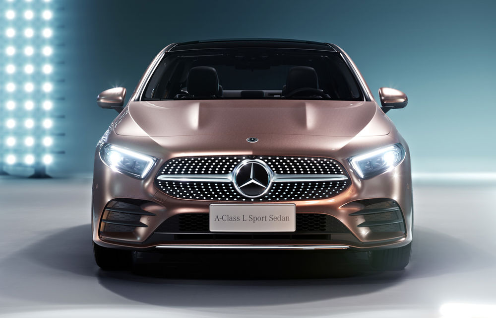 Mercedes Clasa A L Sedan: versiunea cu ampatament mărit pentru China anticipează lansarea sedanului pentru Europa în 2018 - Poza 9