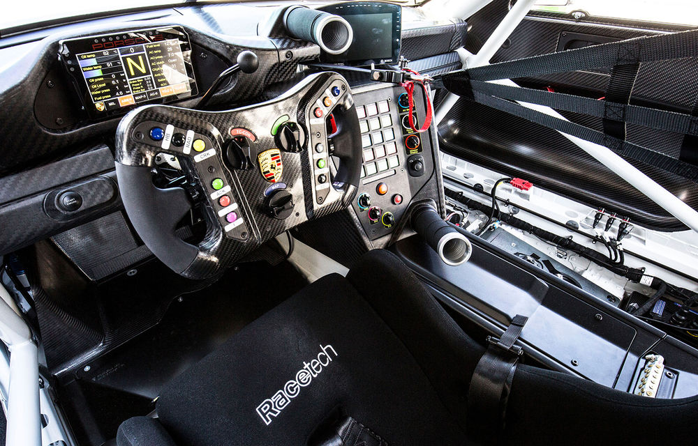 Porsche 911 GT3 R: versiunea de circuit are peste 550 CP și sistem de aer condiționat - Poza 8