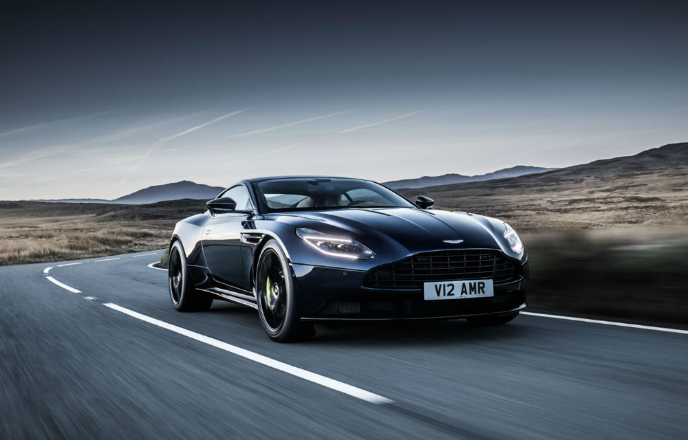 Noul Aston Martin DB11 AMR este aici: motor V12 twin-turbo de 5.2 litri, 640 de cai putere, 700 Nm și viteză maximă de 334 km/h - Poza 1