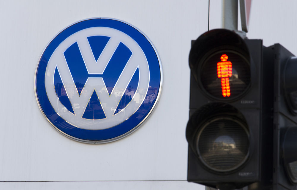 Volkswagen nu va participa la Salonul Auto de la Paris: germanii ar putea organiza drive-teste în capitala Franței pe perioada evenimentului - Poza 1
