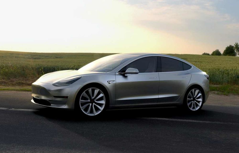 Tesla Model 3, criticată de celebra revistă americană Consumer Reports: “Model 3 frânează mai lent decât o camionetă!” - Poza 1