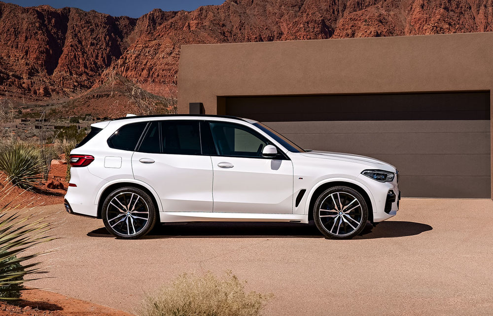 Noua generație BMW X5 se prezintă oficial: SUV-ul primește motoare diesel mai puternice, direcție integrală și un pachet off-road - Poza 23