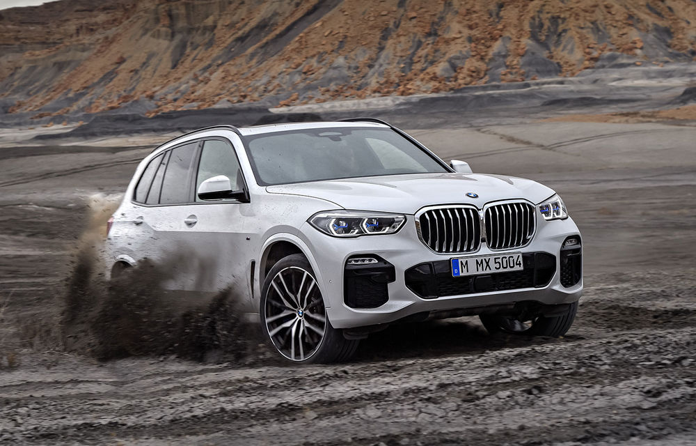 Noua generație BMW X5 se prezintă oficial: SUV-ul primește motoare diesel mai puternice, direcție integrală și un pachet off-road - Poza 20