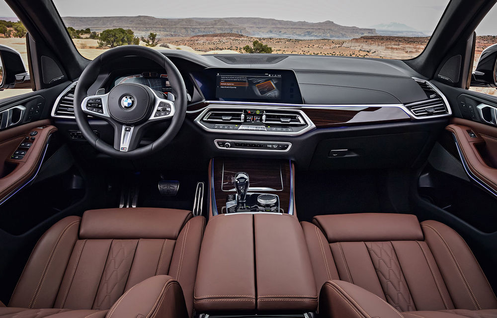 Noua generație BMW X5 se prezintă oficial: SUV-ul primește motoare diesel mai puternice, direcție integrală și un pachet off-road - Poza 35