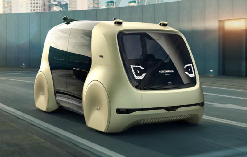 Volkswagen Sedric Active: versiunea pentru sportivi a conceptului de shuttle electric și autonom va fi prezentată în iunie - Poza 1