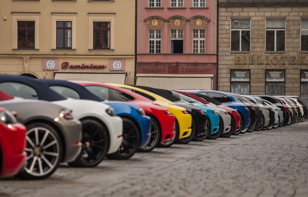 REPORTAJ: Cum a fost la petrecerea Porsche 70 de ani - Poza 3