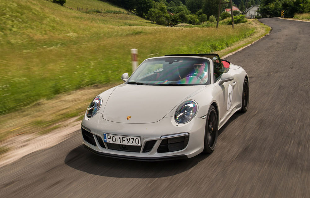 REPORTAJ: Cum a fost la petrecerea Porsche 70 de ani - Poza 14