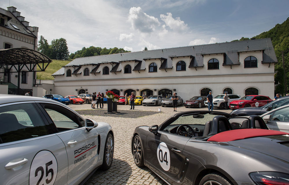 REPORTAJ: Cum a fost la petrecerea Porsche 70 de ani - Poza 18