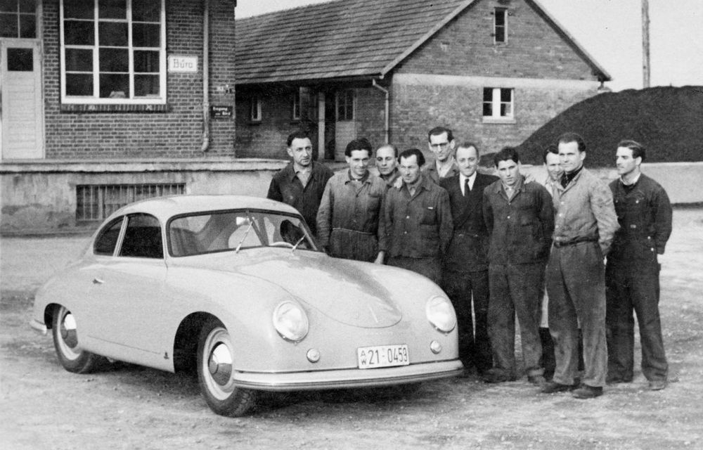 REPORTAJ: Cum a fost la petrecerea Porsche 70 de ani - Poza 35