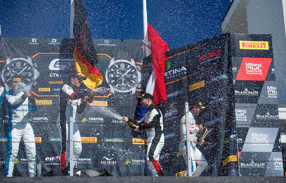 Performanță româno-italiană în GT4 European Series: Răzvan Umbrărescu și Gabriele Piana, victorie și loc 2 în cele două curse de la Misano - Poza 8