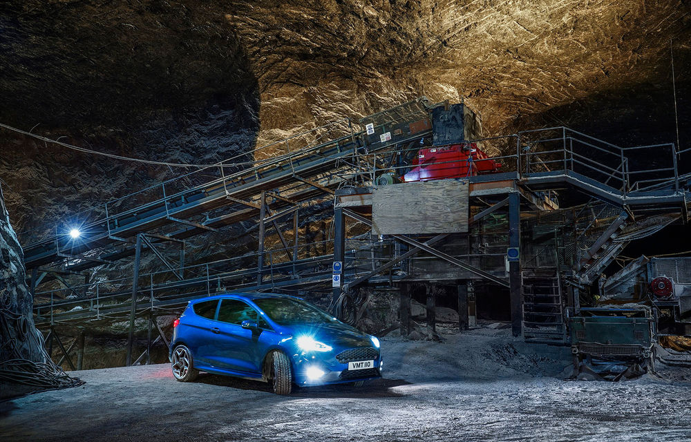 Ford Fiesta ST face spectacol într-o mină de sare: cei 200 CP au fost exploatați de Elfyn Evans, pilot în WRC - Poza 5