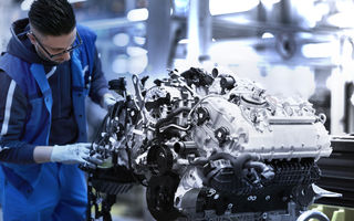 BMW a început producția motoarelor V8 pentru noul Seria 8 Coupe: cel mai puternic V8 din istoria BMW este asamblat la Munchen