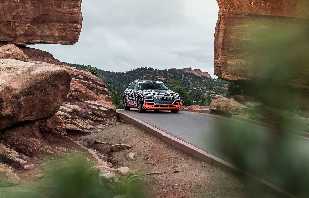 Detalii noi despre viitorul SUV Audi e-tron: putere maximă de 402 CP și o autonomie de peste 400 de kilometri. Debutul este programat în 17 septembrie - Poza 28