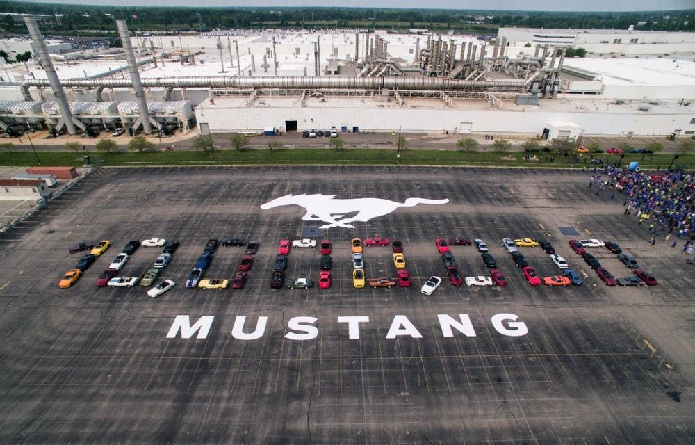 Sărbătoare la Ford: Mustang a ajuns la o producție totală de 10 milioane de exemplare - Poza 1