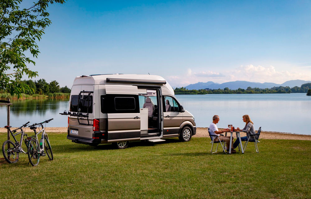 Volkswagen prezintă noul Grand California: camper van-ul oferă spațiu pentru toată familia și dotări moderne pentru iubitorii de vacanțe pe roți - Poza 1