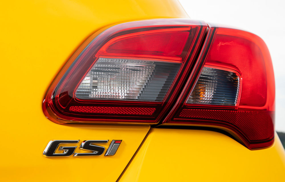Opel Corsa GSi poate fi comandat și în România: start de la 16.650 de euro - Poza 14