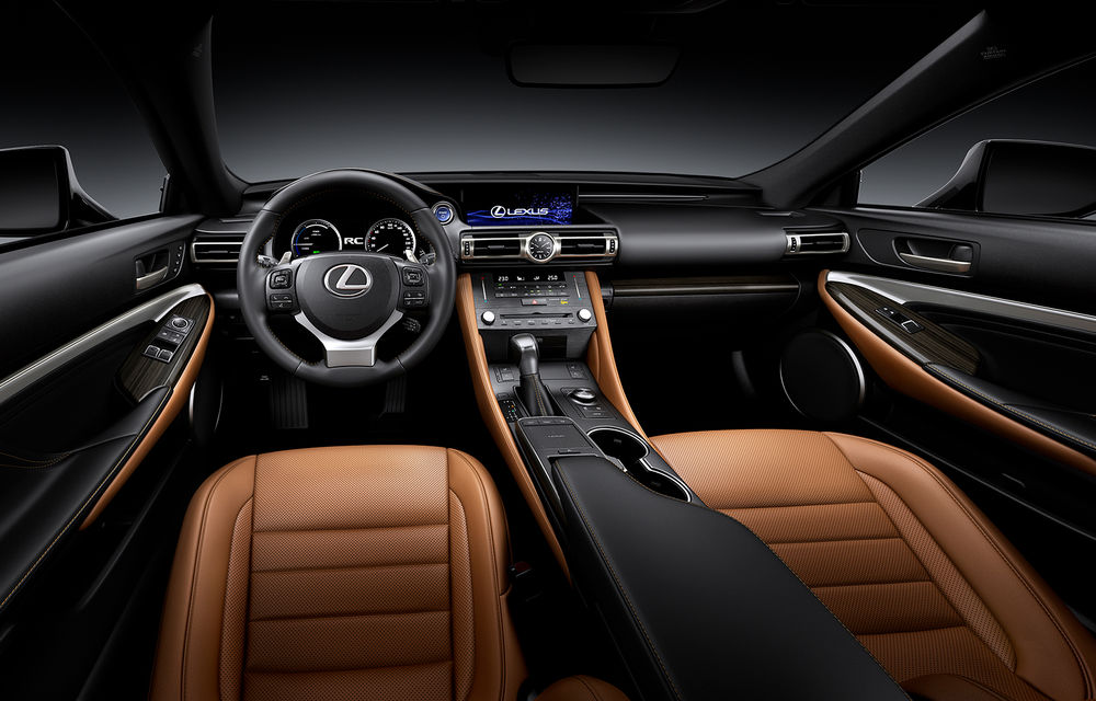 Lexus RC facelift, imagini și detalii oficiale: rivalul lui BMW Seria 4 debutează la Paris - Poza 6