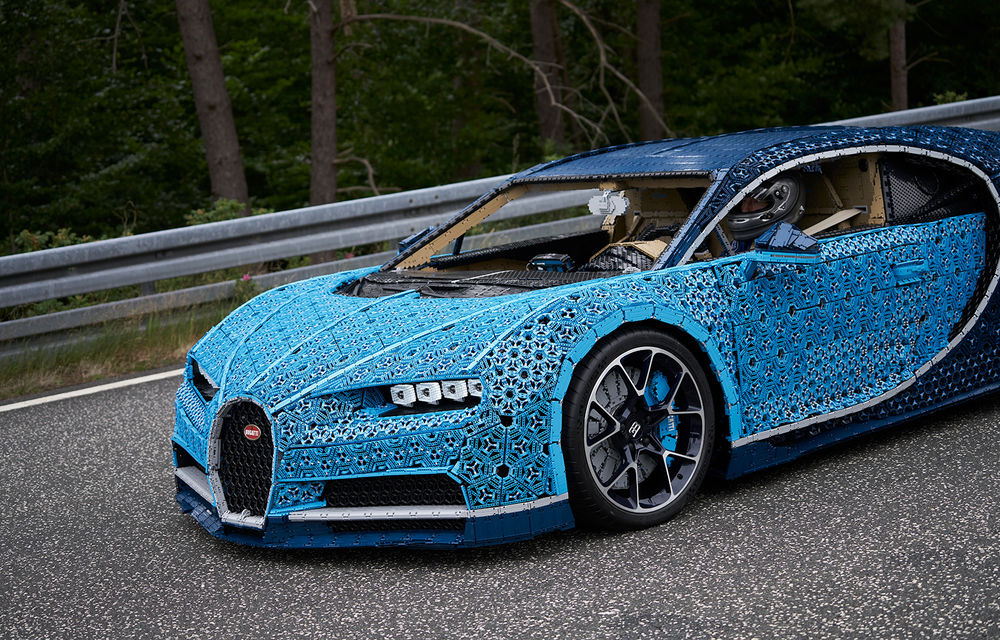 Lego a construit un Bugatti Chiron în mărime naturală: mașina este funcțională și poate rula cu peste 20 km/h - Poza 9
