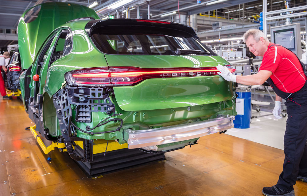 Porsche a dat startul producției lui Macan facelift: primul exemplar va ajunge la un client din China - Poza 3