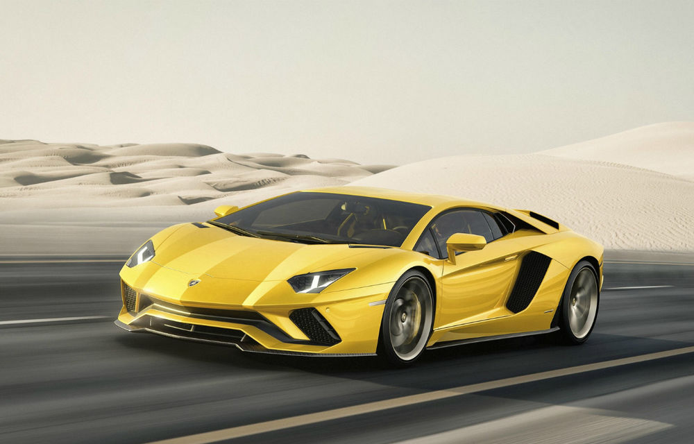 Lamborghini nu renunță la motoarele aspirate: urmașul lui Aventador va avea un V12, dar și o versiune hibridă - Poza 1