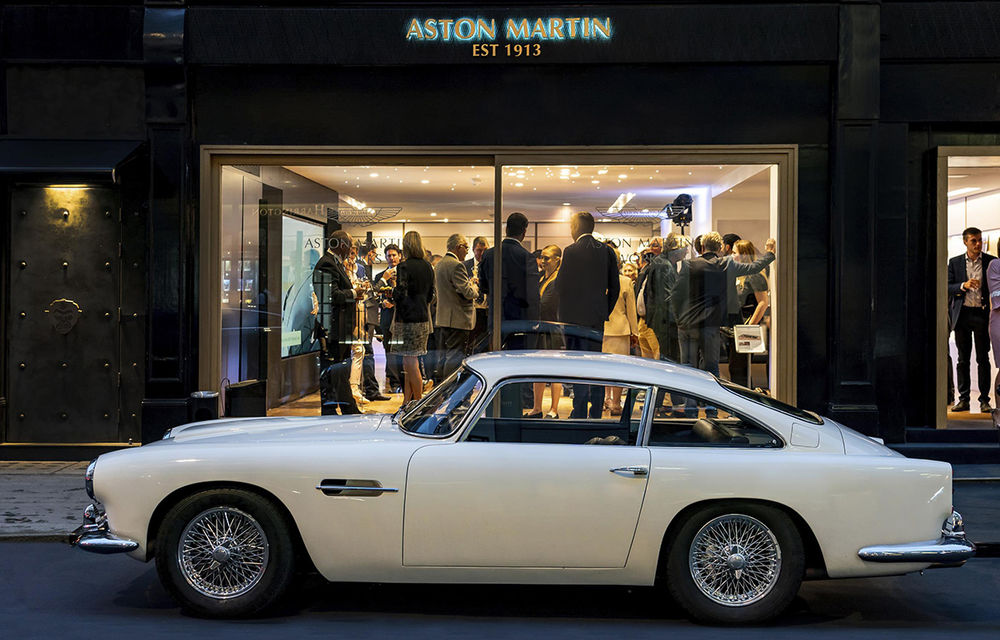 Aston Martin nu uită de propria istorie: showroom londonez dedicat mașinilor clasice - Poza 2