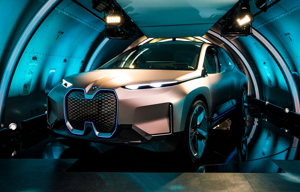 BMW Vision iNext: conceptul care anticipează tehnologiile și interiorul mașinilor autonome ale germanilor. Versiunea de serie debutează în 2021 - Poza 15