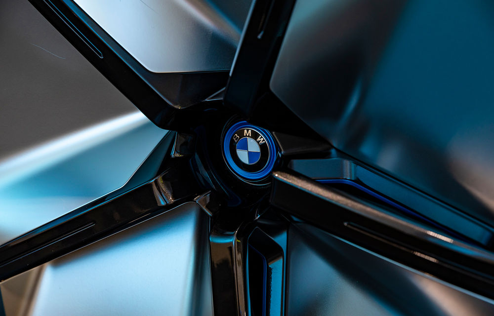 BMW Vision iNext: conceptul care anticipează tehnologiile și interiorul mașinilor autonome ale germanilor. Versiunea de serie debutează în 2021 - Poza 38
