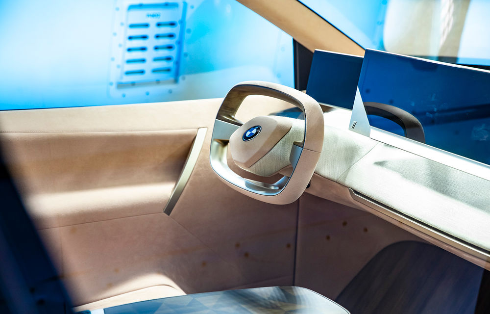 BMW Vision iNext: conceptul care anticipează tehnologiile și interiorul mașinilor autonome ale germanilor. Versiunea de serie debutează în 2021 - Poza 31