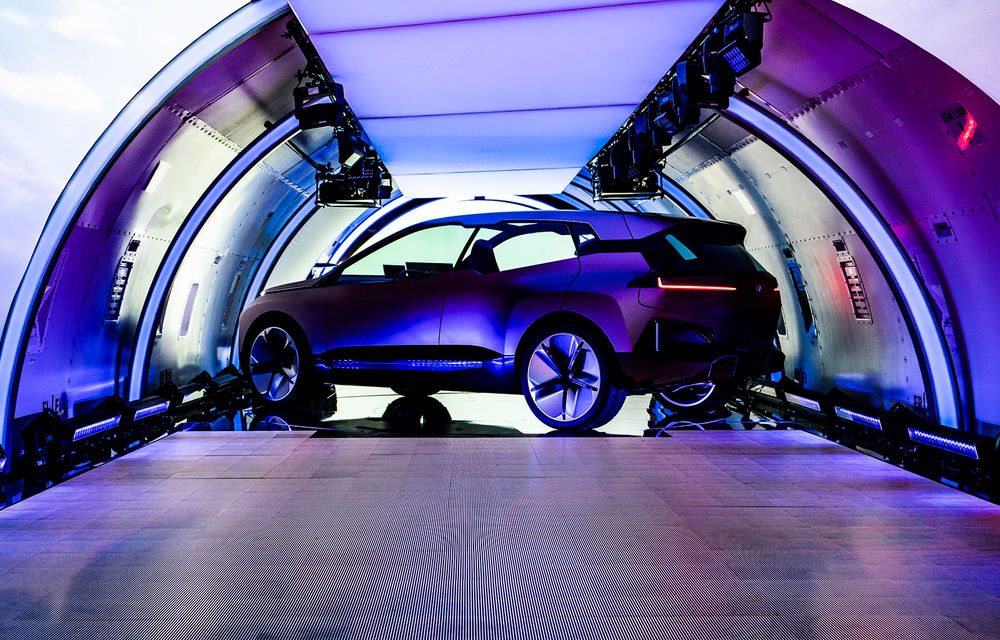 BMW Vision iNext: conceptul care anticipează tehnologiile și interiorul mașinilor autonome ale germanilor. Versiunea de serie debutează în 2021 - Poza 18