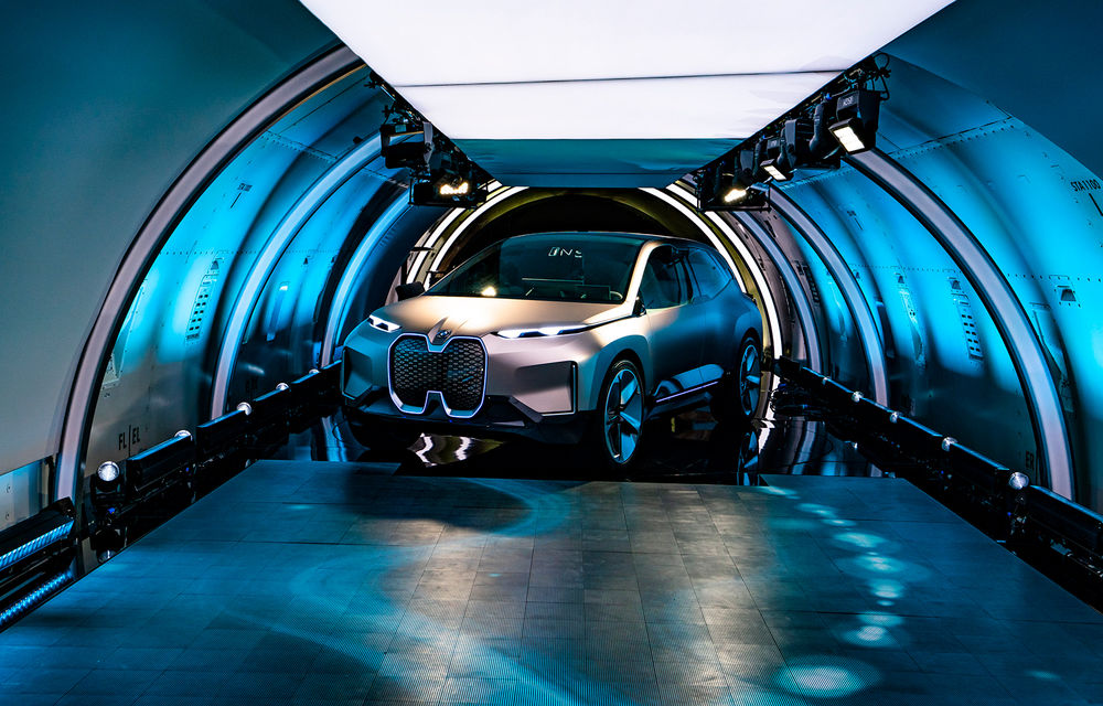 BMW Vision iNext: conceptul care anticipează tehnologiile și interiorul mașinilor autonome ale germanilor. Versiunea de serie debutează în 2021 - Poza 19