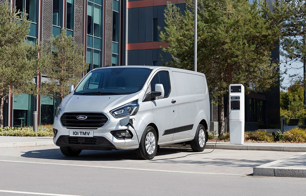 Ford lansează versiunea Transit Custom PHEV: autonomie electrică de 50 de kilometri și motorul 1.0 EcoBoost cu funcție de range extender - Poza 1