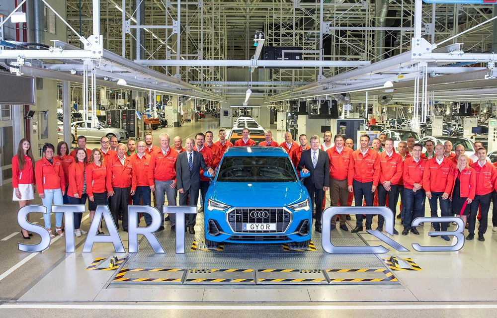 Audi împlinește 25 de ani de activitate în Ungaria. Începe producția noului Q3 și &quot;a unui nou SUV&quot;, iar planurile implică asamblarea de mașini electrice - Poza 1