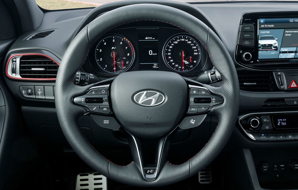 Hyundai i30 Fastback N, imagini și detalii oficiale: modelul de performanță asiatic este disponibil în versiuni de 250 CP și 275 CP - Poza 31