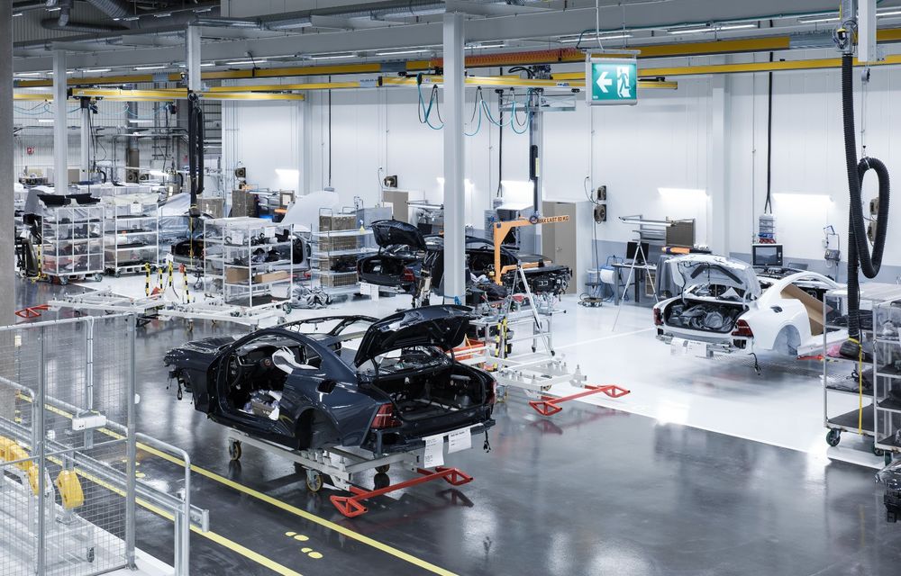 34 de prototipuri Polestar 1 vor părăsi uzina din Goteborg: suedezii încep testele finale. Versiunea de serie a coupe-ului hibrid intră în producție în 2019 - Poza 4