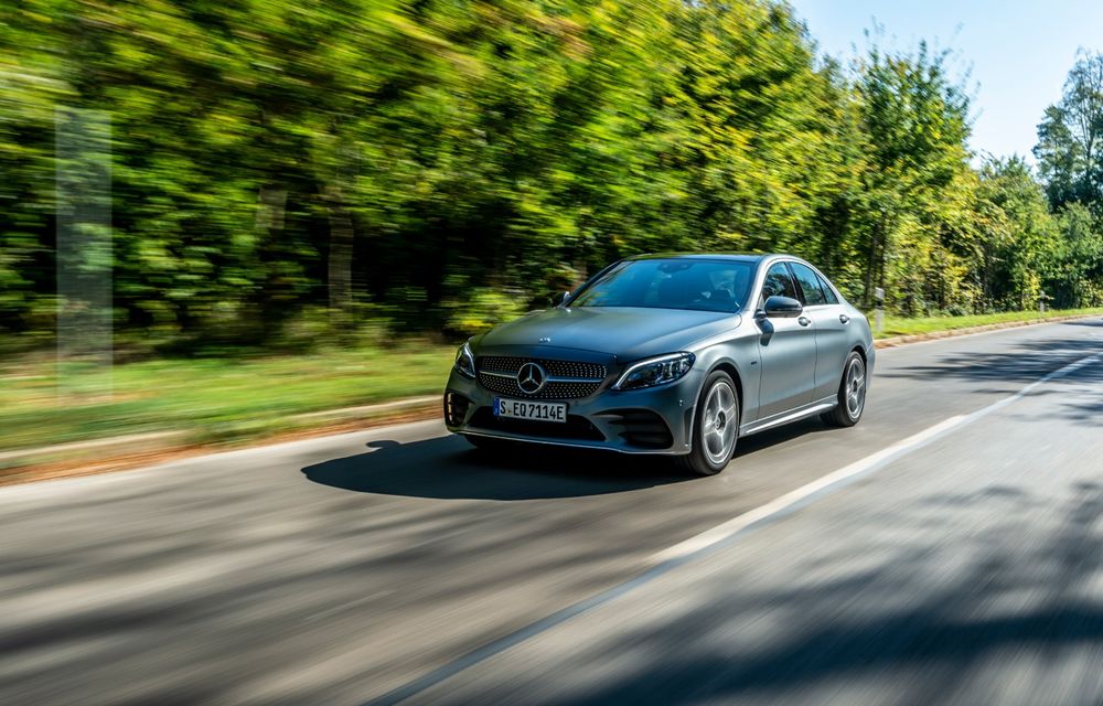 Detalii despre versiunea Mercedes-Benz C300de: plug-in hybrid diesel-electric cu 306 CP și autonomie electrică de până la 57 de kilometri - Poza 17