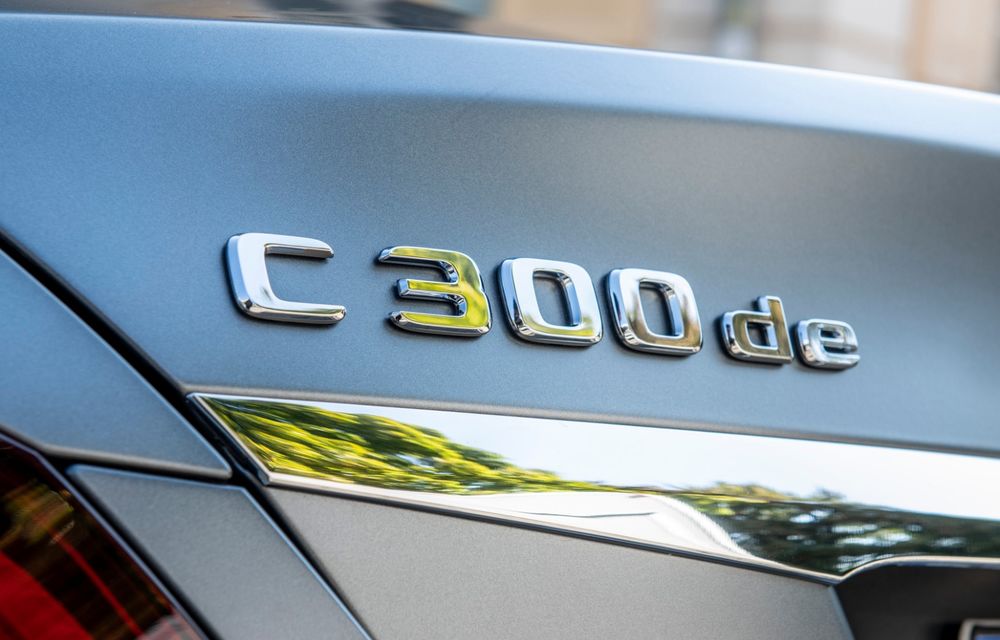 Detalii despre versiunea Mercedes-Benz C300de: plug-in hybrid diesel-electric cu 306 CP și autonomie electrică de până la 57 de kilometri - Poza 26