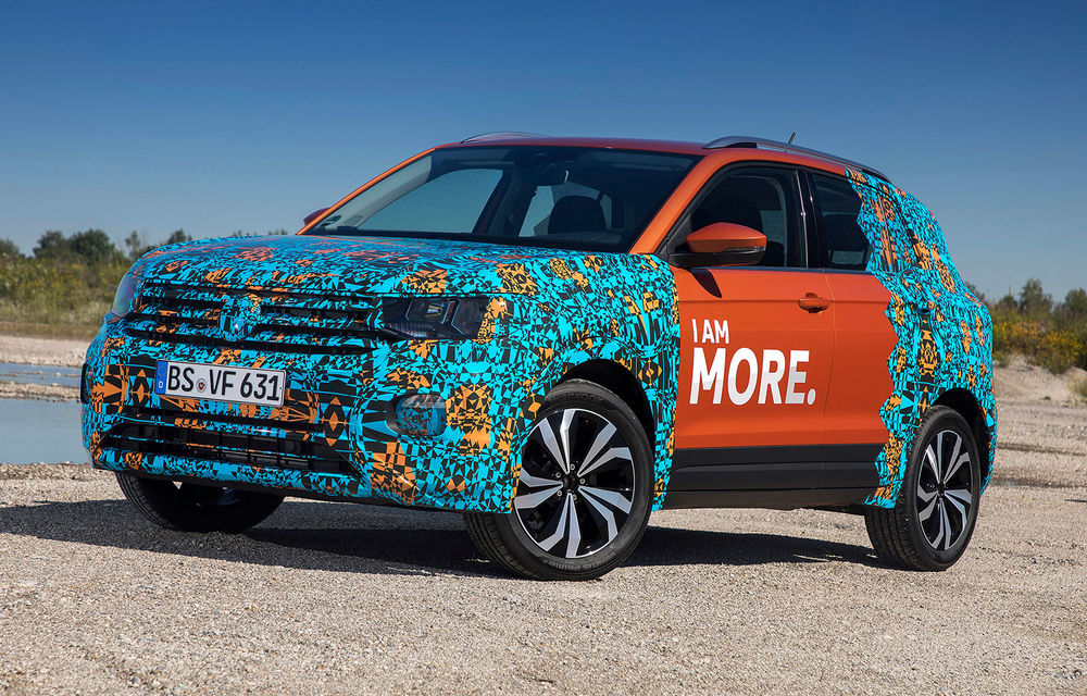 Un nou teaser video cu Volkswagen T-Cross: viitorul SUV promite un pachet generos de sisteme de siguranță - Poza 1
