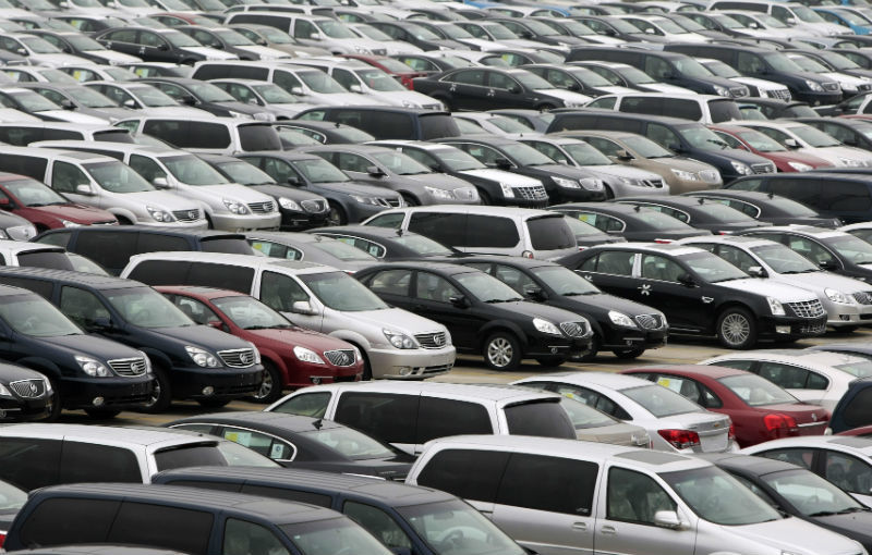 Și chinezii plâng câteodată: cea mai mare piață auto din lume a înregistrat cea mai mare scădere a vânzărilor din ultimii 7 ani - Poza 1