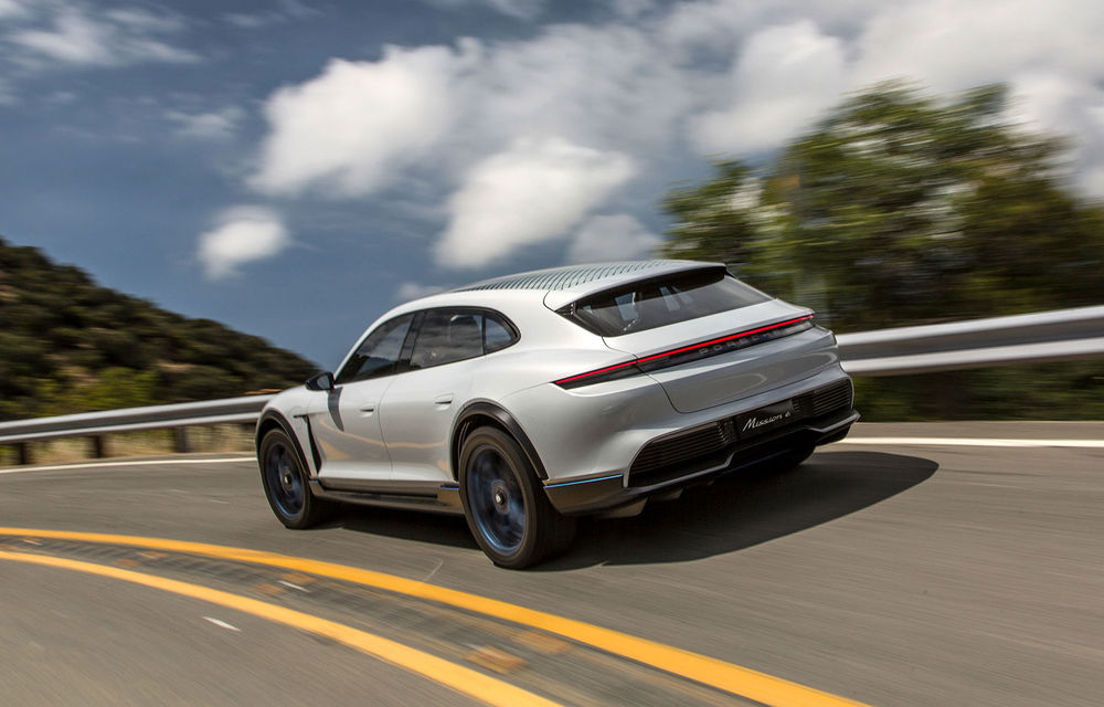 Oficial: Porsche Mission E Cross Turismo va avea versiune de producție - Poza 7