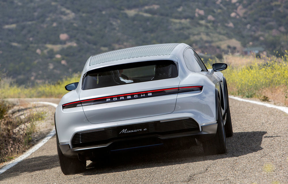 Oficial: Porsche Mission E Cross Turismo va avea versiune de producție - Poza 10