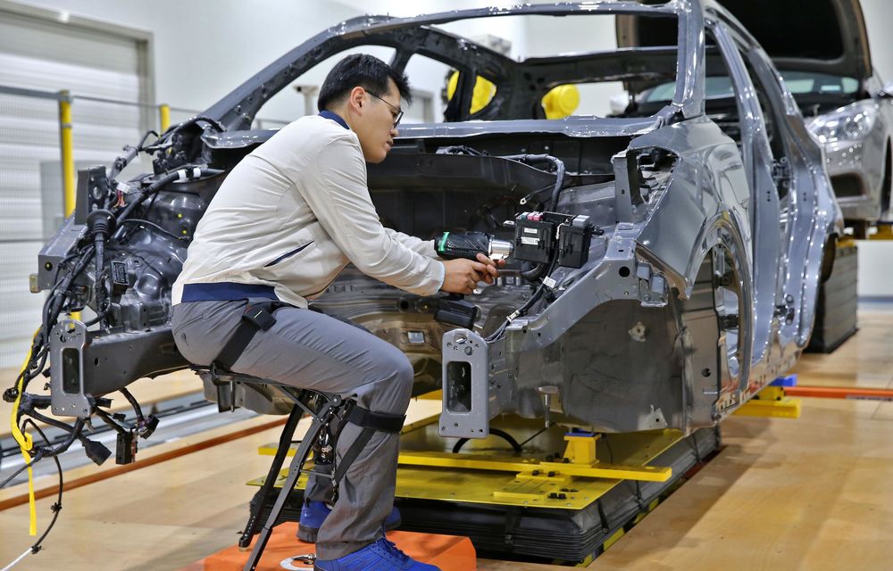Kia și Hyundai vor investi în “robotica viitorului”: costume exoscheletice pentru angajați vor fi testate până la sfârșitul anului - Poza 2