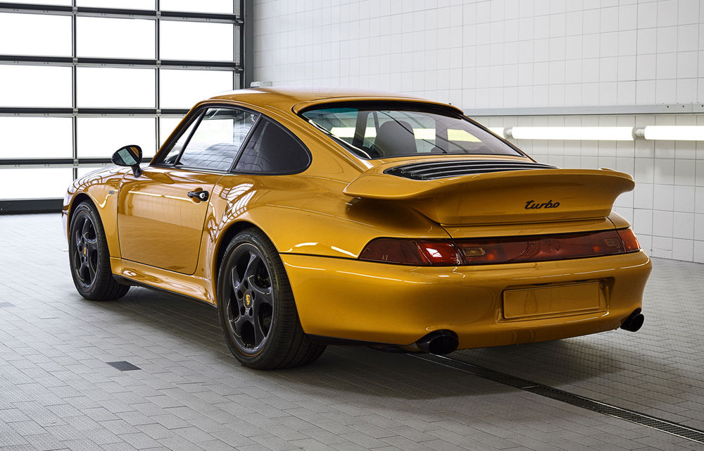 Un model unicat Porsche Project Gold bazat pe 993 Turbo a fost vândut la licitație: prețul a ajuns la 2.7 milioane de euro - Poza 9