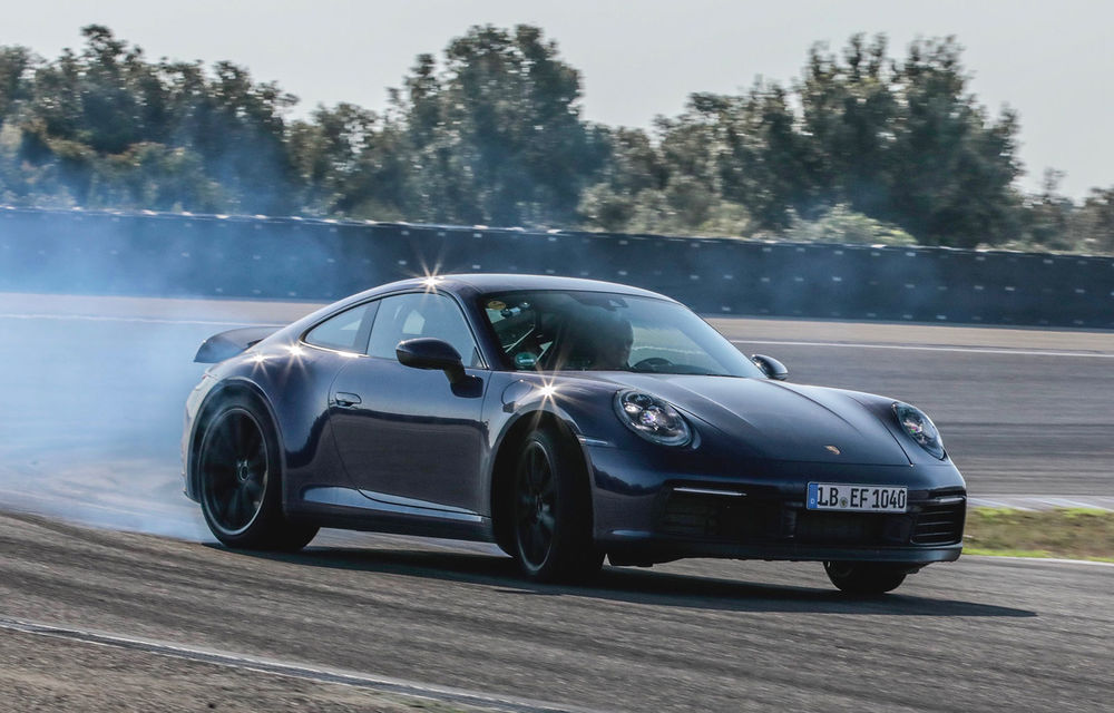 Primele imagini cu viitorul Porsche 911: modelul sport va fi prezentat la finalul lunii noiembrie - Poza 5