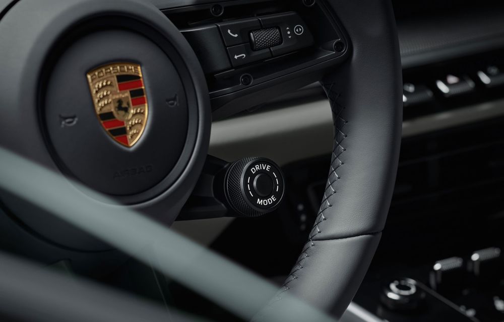 Porsche 911 ajunge la a opta generație: clasic la exterior, tehnologizat la interior - Poza 20