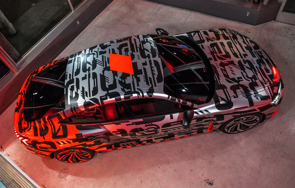 Imagini cu Audi e-tron GT sub camuflaj: conceptul sportivei electrice este bazat pe Porsche Taycan - Poza 8